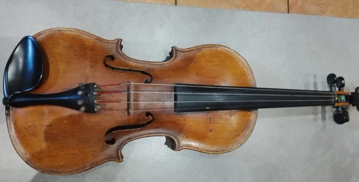 Full size adult fiddle 4/4 - Image 3