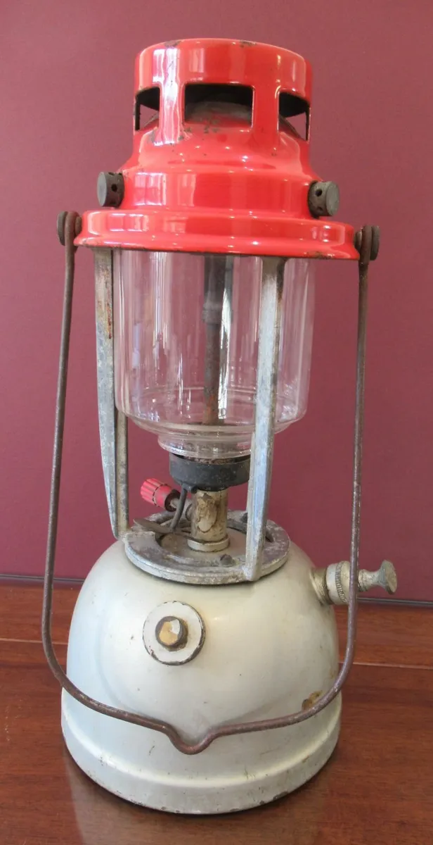 antique vintage TILLY LAMP  cottage pub cave light - Image 3