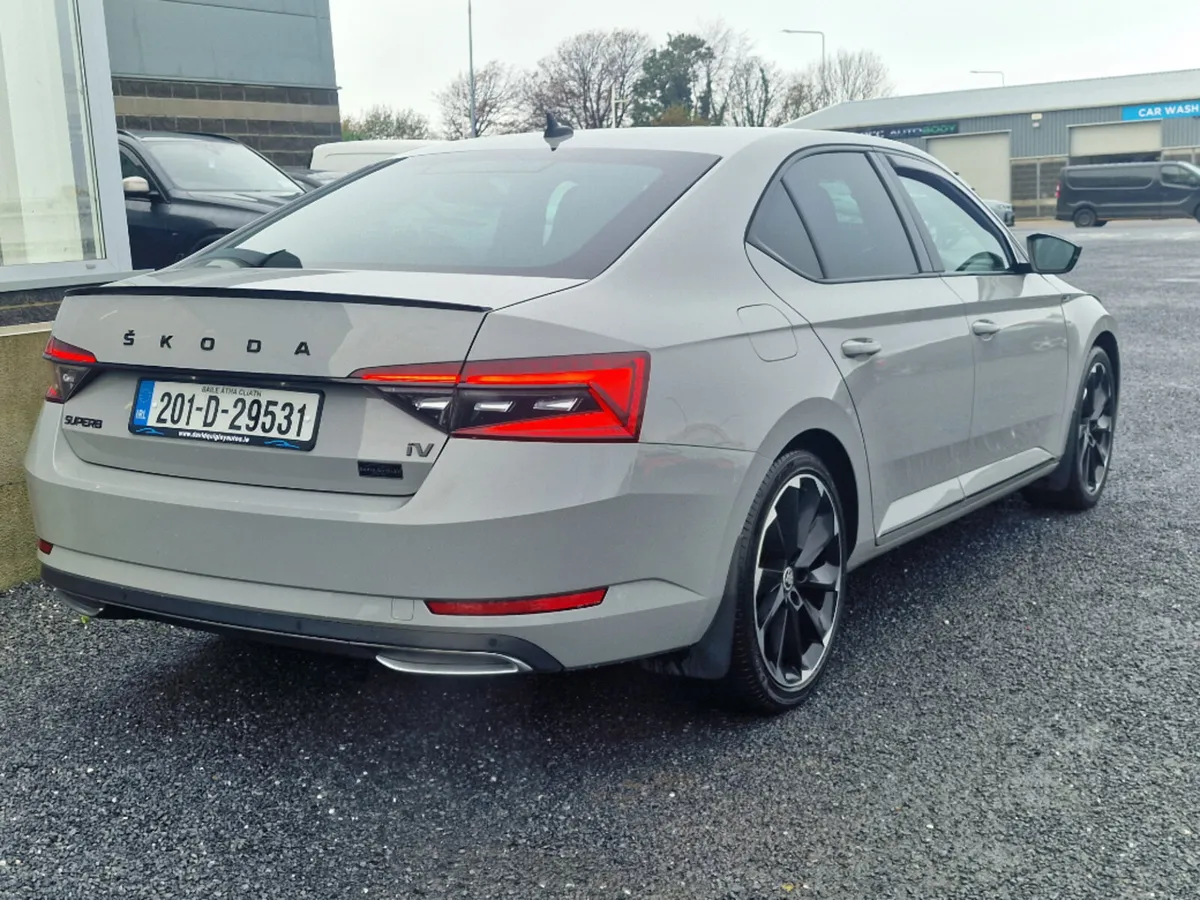 Skoda Superb 1.4 Sportline Plus IV Phev 218BHP - Image 3
