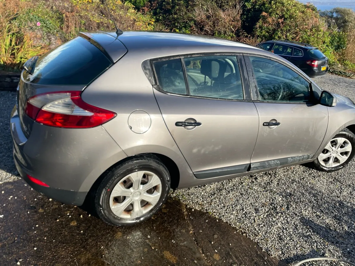 Renault Megan - Image 2