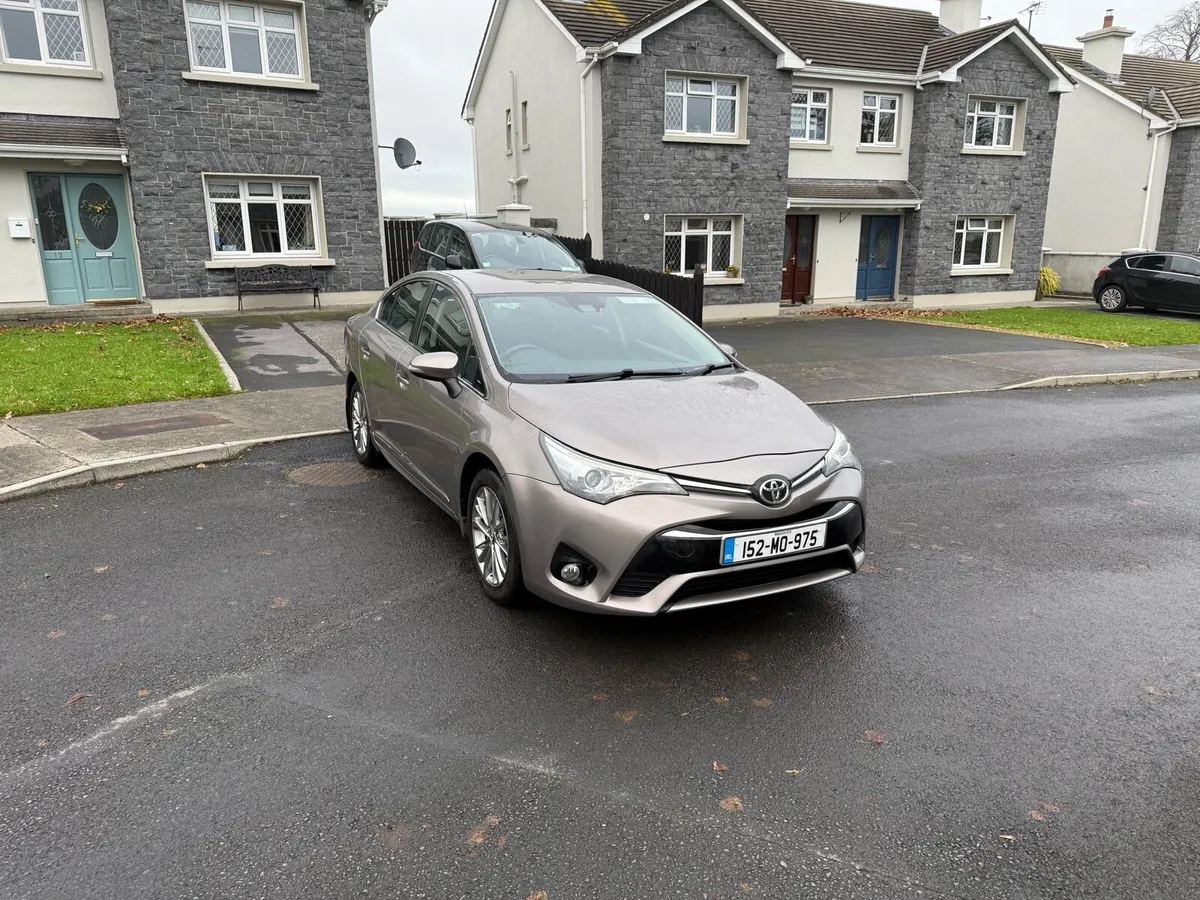 Toyota Avensis - Image 2