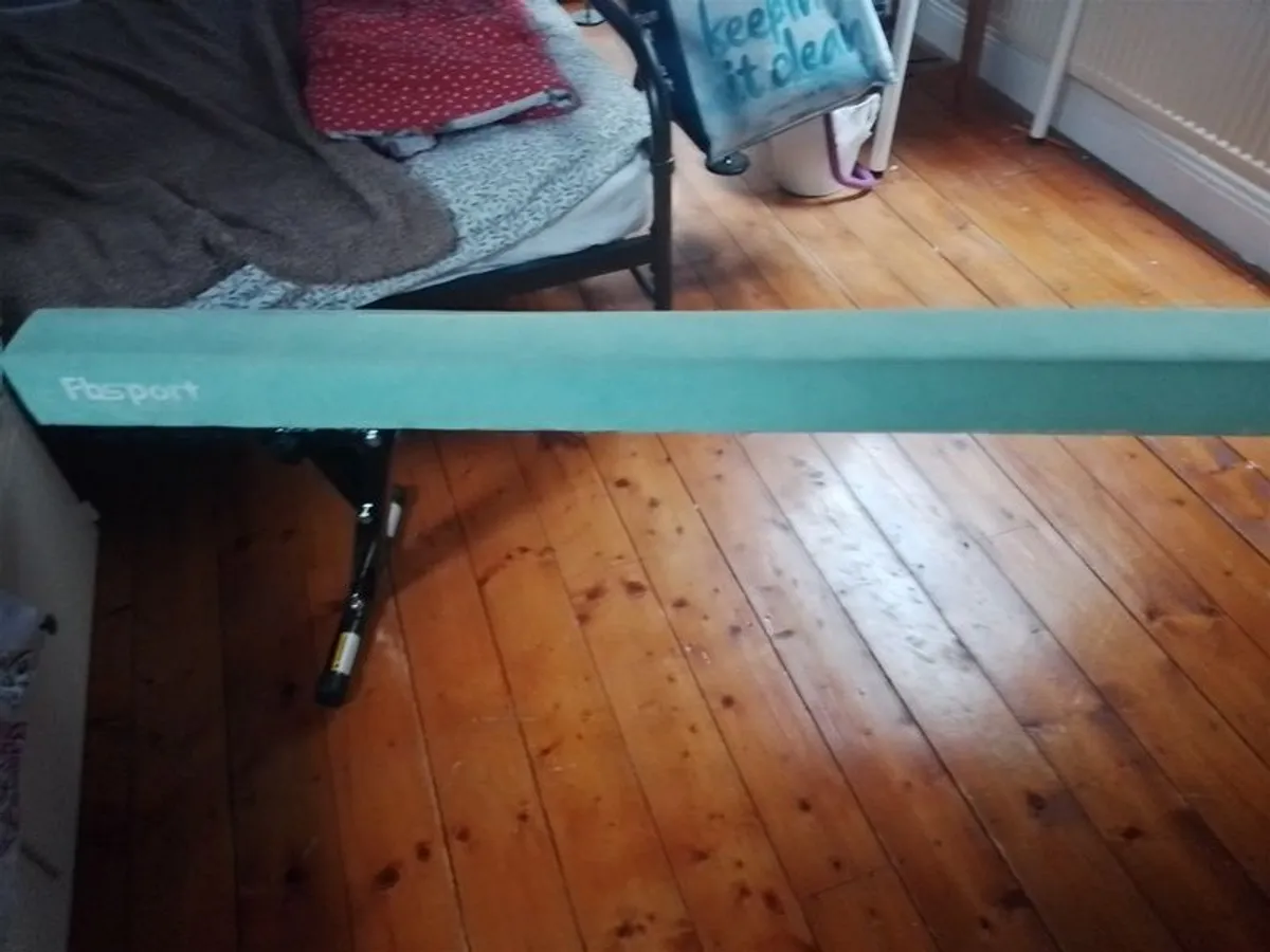 Fbsport 8ft adjustable gymnastics balance beam - Image 4