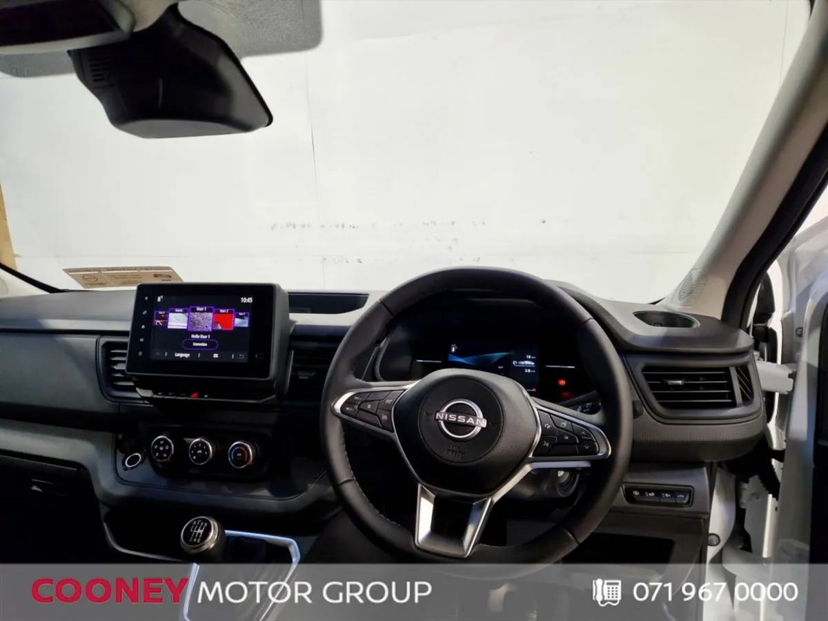 Nissan Primastar L2H2 150 SV Premium - Image 2