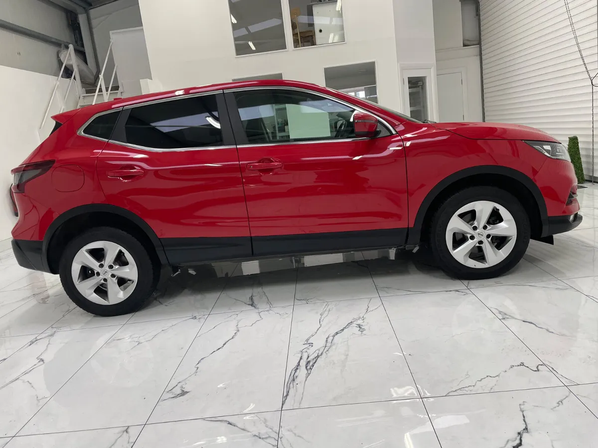 Nissan Qashqai 2020 Dci - Image 2