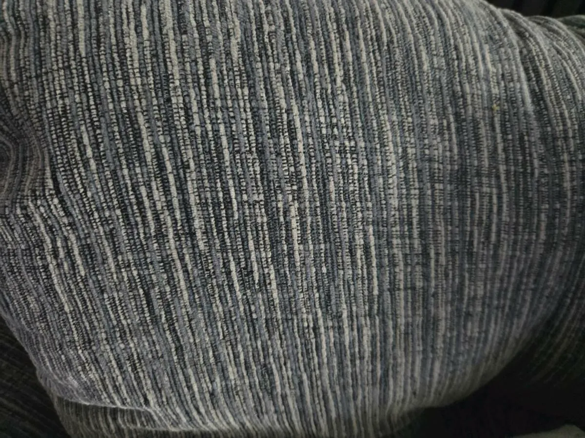 4 seater and 2 seater sofa - Image 4