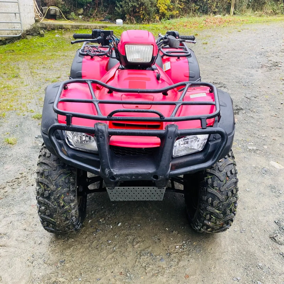 Honda 500 Quad with Sprayer - Image 2