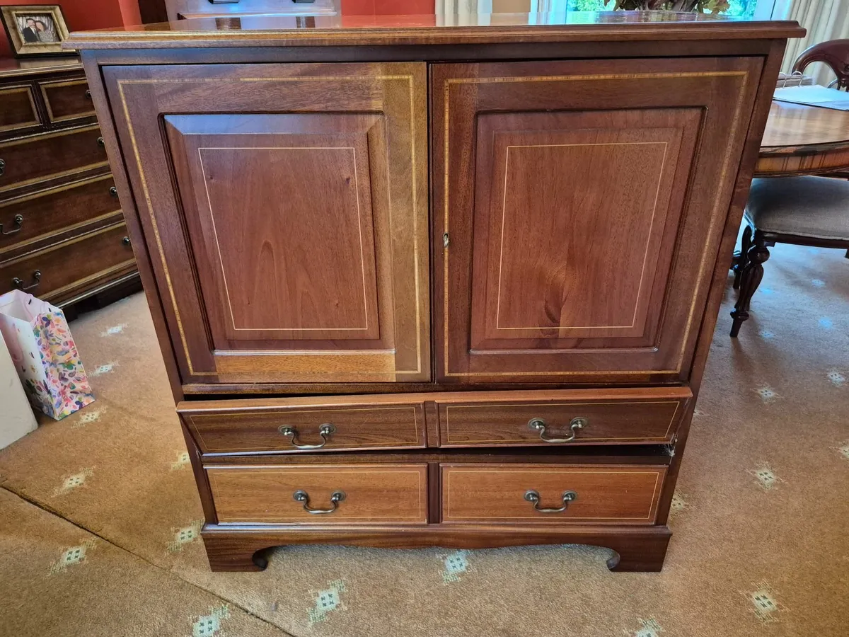 Custom made solid Mahogany Media/TV Unit - Image 3