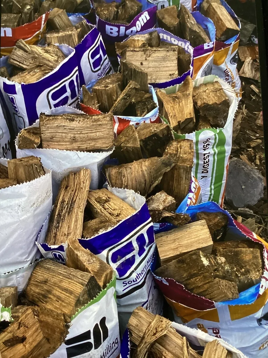 Bags of firewood - Image 1