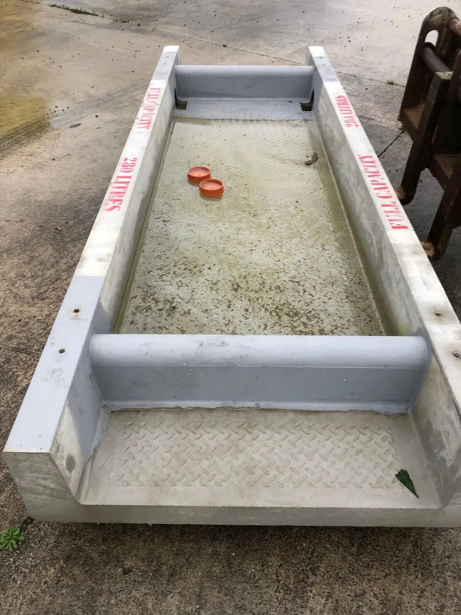 Cow foot bath - Image 3