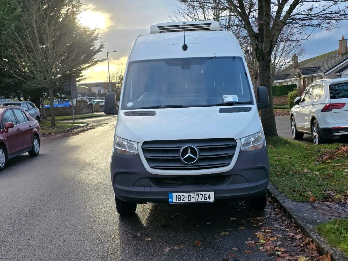 182 Mercedes Sprinter 316CDI LWB Fridge Freezer - Image 2