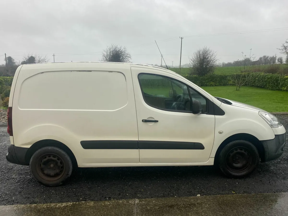 Citroen Berlingo 2015 1.6L Diesel - Image 3