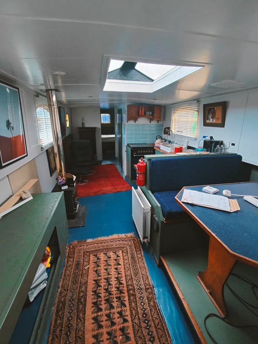 Barge boat - Image 4