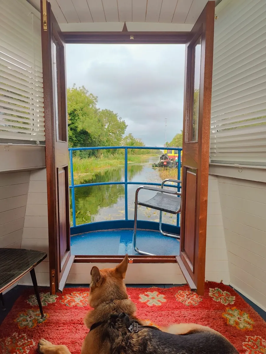 Barge boat - Image 4