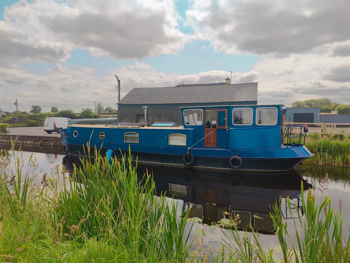 Barge boat - Image 2