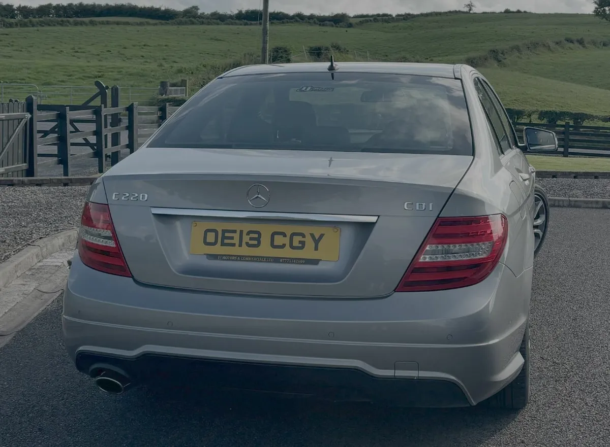 Mercedes-Benz C-Class 2013 - Image 3