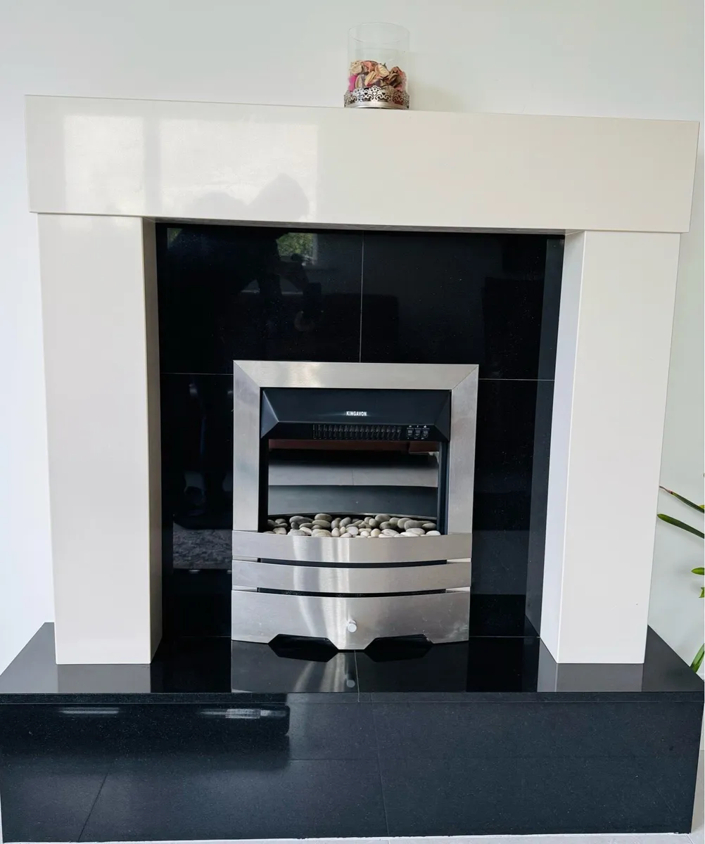 Mantle piece - Image 1