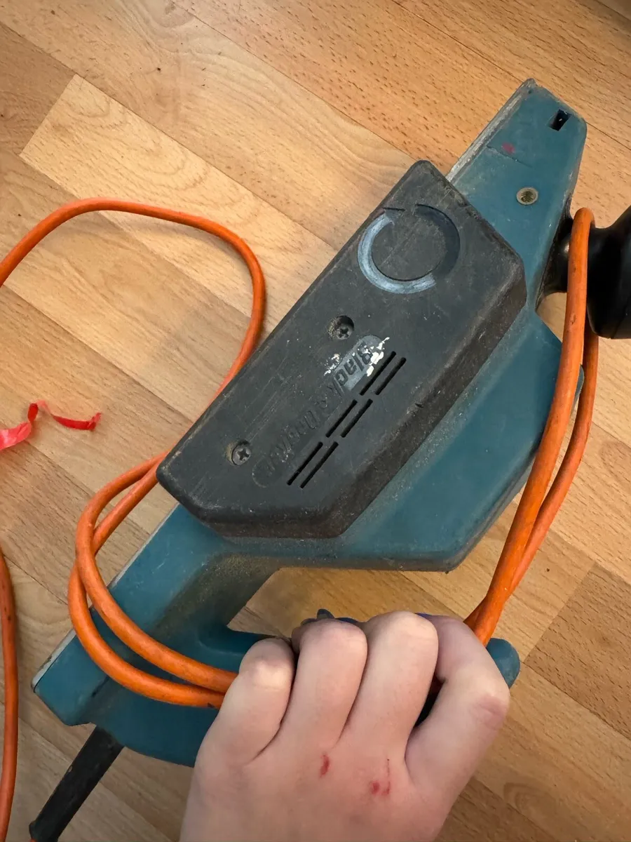 Plane black and decker - Image 3