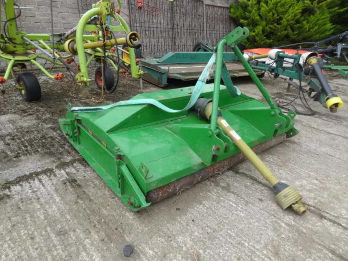 6FT Mounted Twin Rotor Topper Finishing Mower - Image 1
