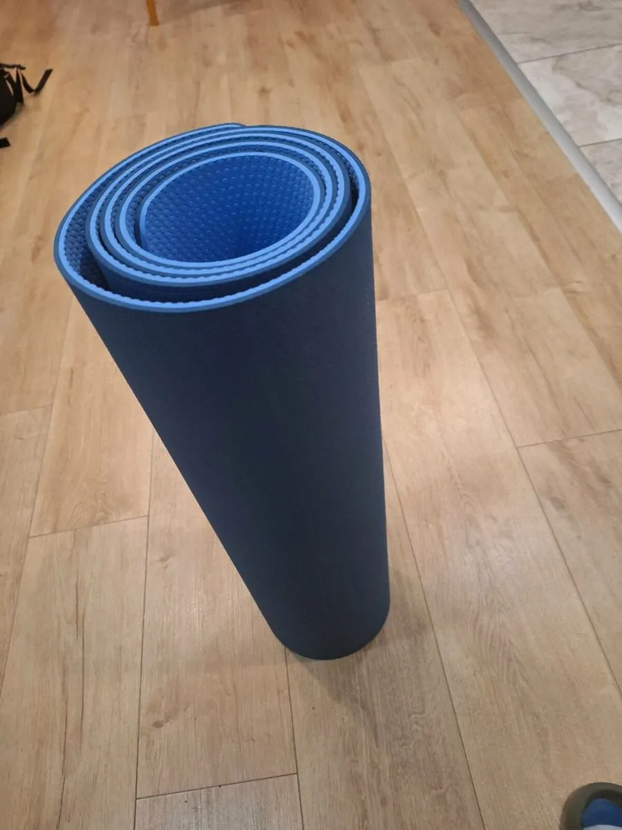 Yoga mat - Image 1