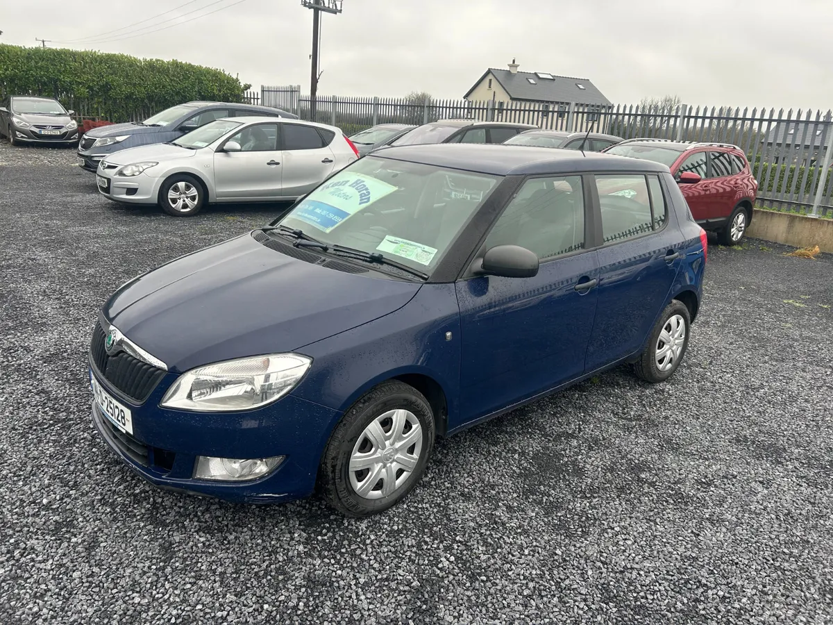 Skoda Fabia 1.2 Petrol 5DR 2014 - Image 3