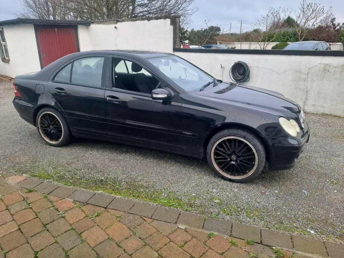 Mercedes c class - Image 1