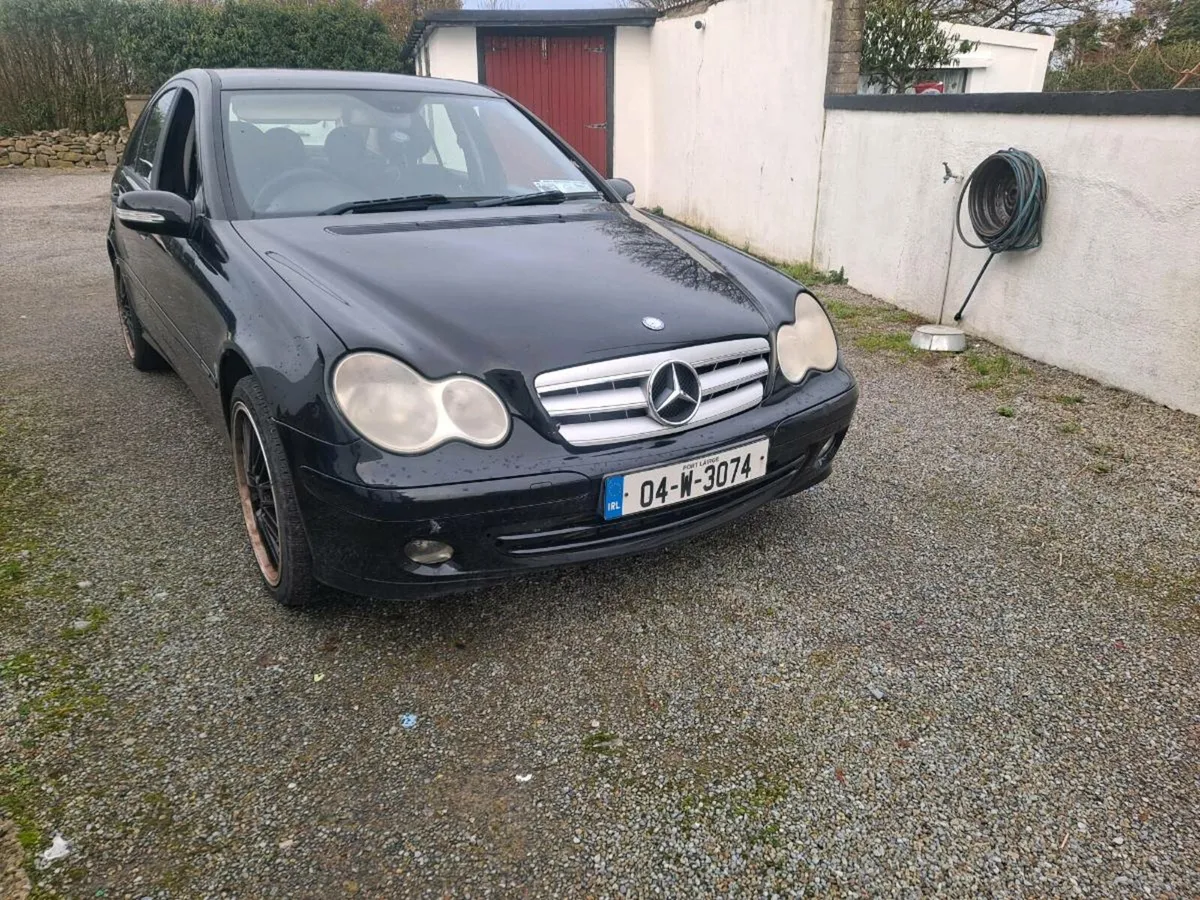Mercedes c class - Image 2