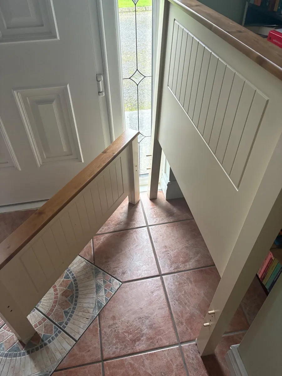 Bed Frame and matching chest of drawers - Image 4