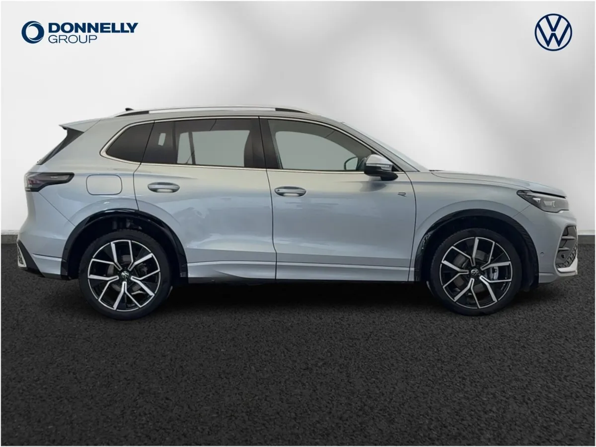 Volkswagen Tiguan Diesel Estate R-Line - Image 4