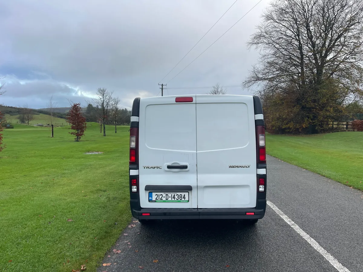 Renault Trafic 2021 - Image 4