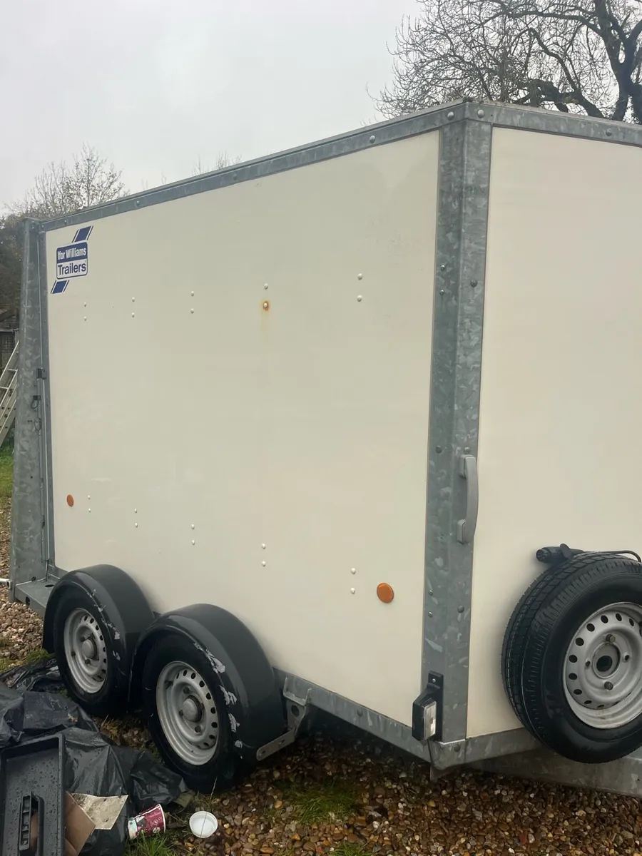 I For Williams box trailer - Image 1