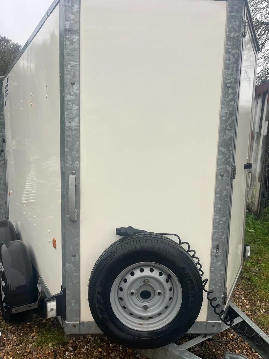 I For Williams box trailer - Image 2