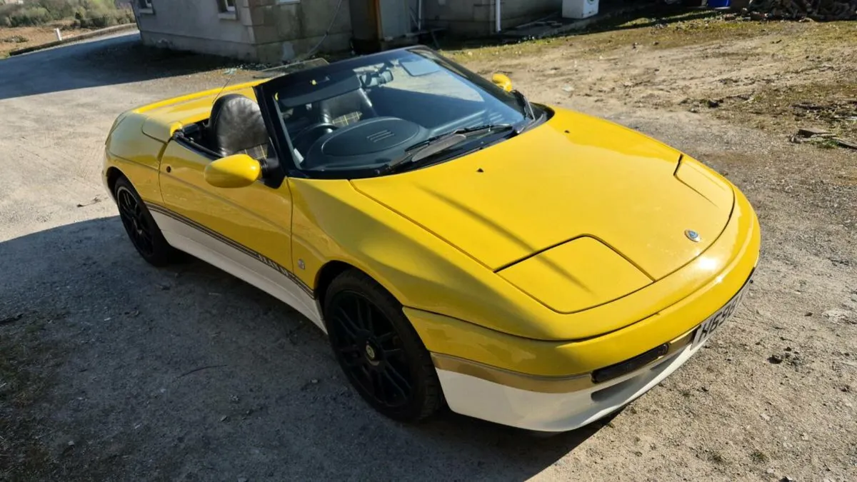 Lotus Elan M100 - Image 1