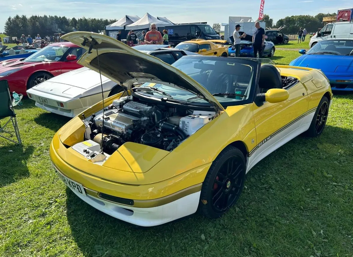 Lotus Elan M100 - Image 3
