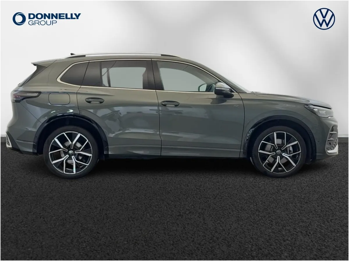 Volkswagen Tiguan Diesel Estate R-Line - Image 4
