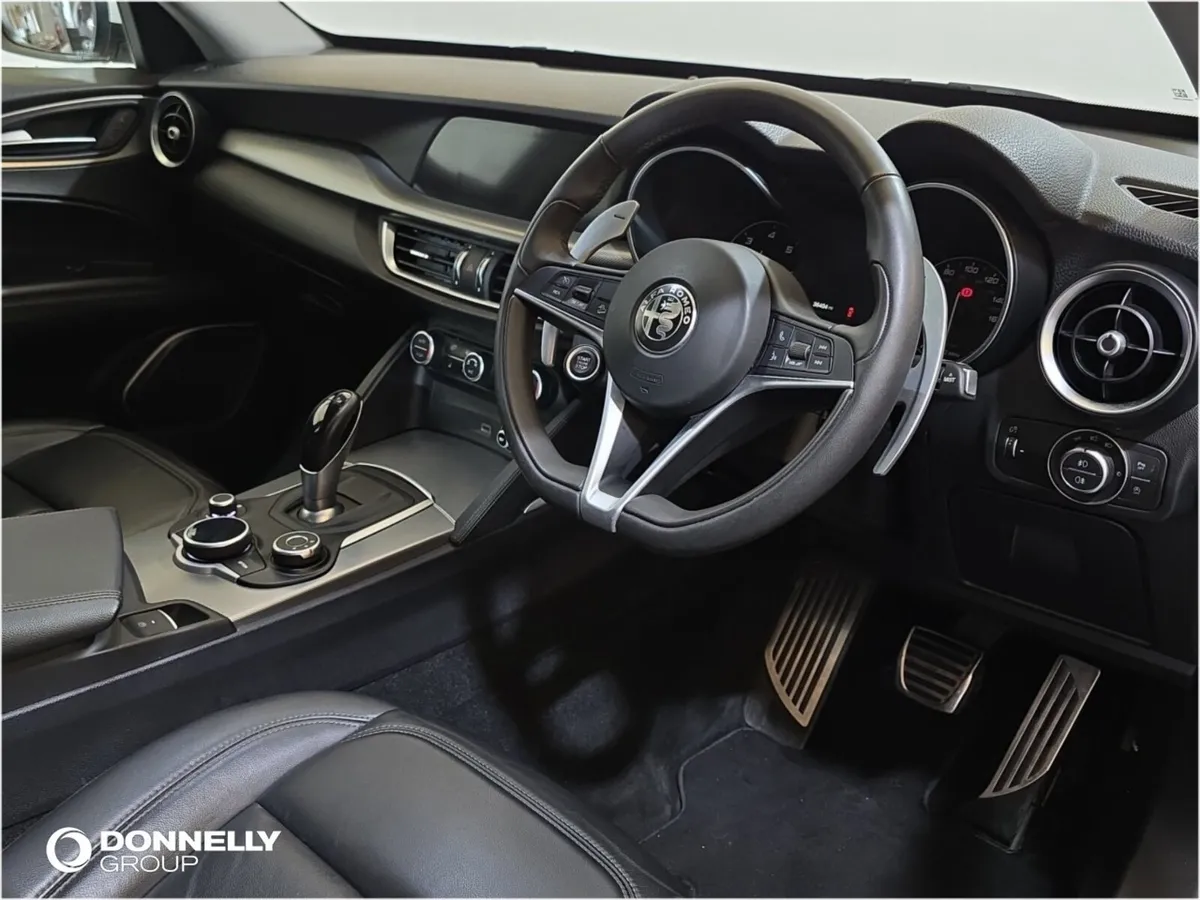 Alfa Romeo Stelvio Diesel Estate Super - Image 4