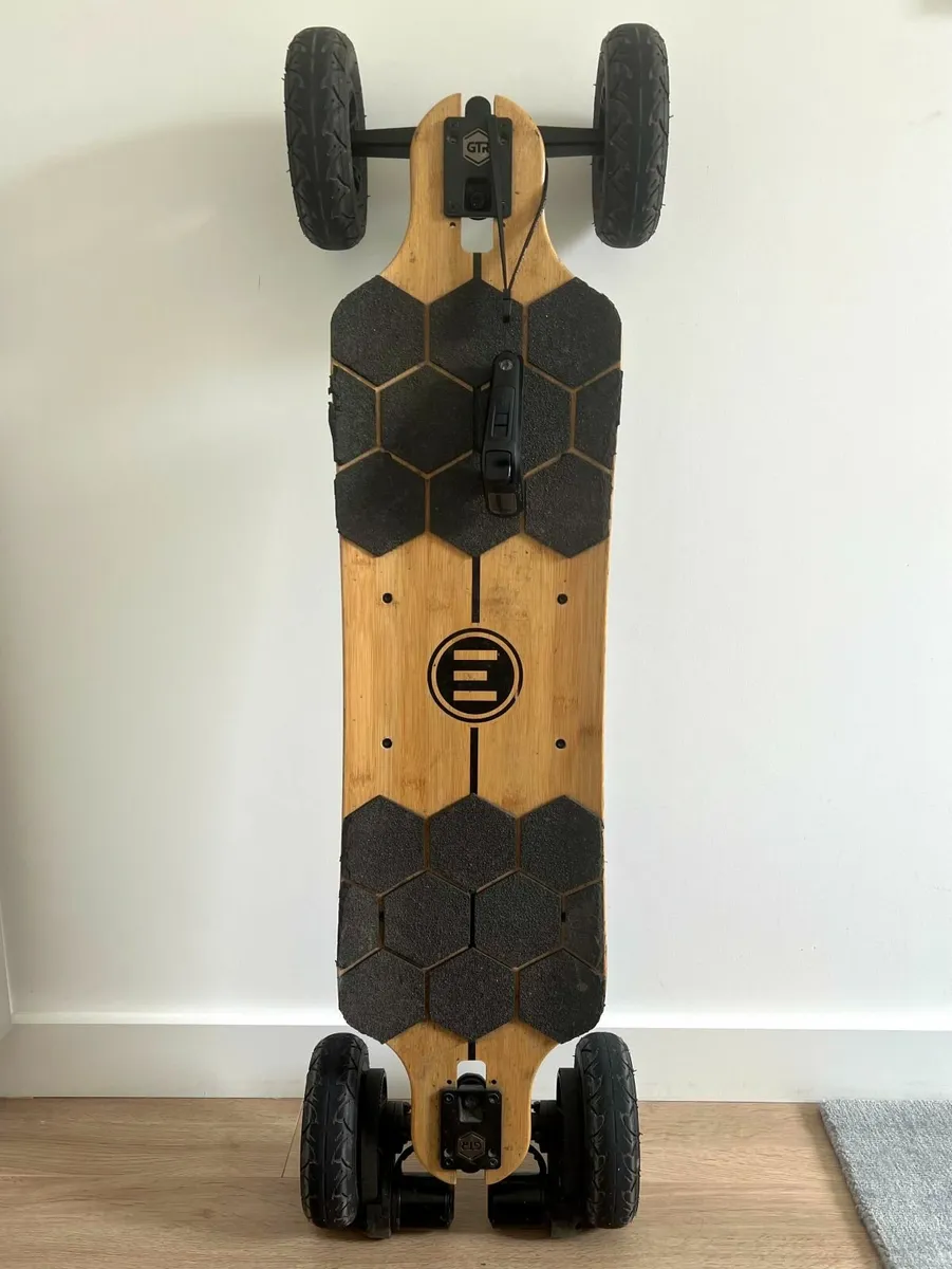 Evolve GTR Bamboo Electric Skateboard