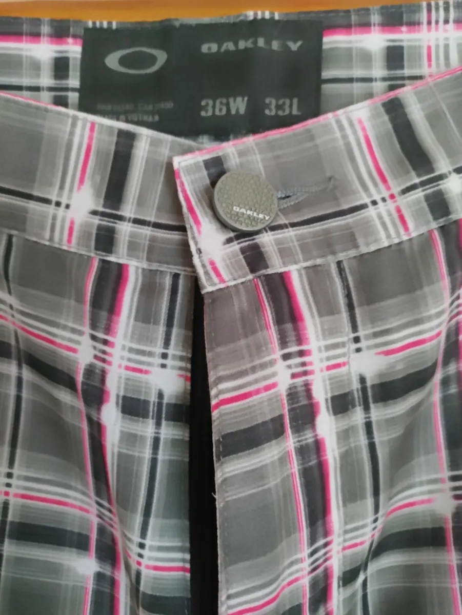 Oakley Golf Pants 36Wx30L - Image 3