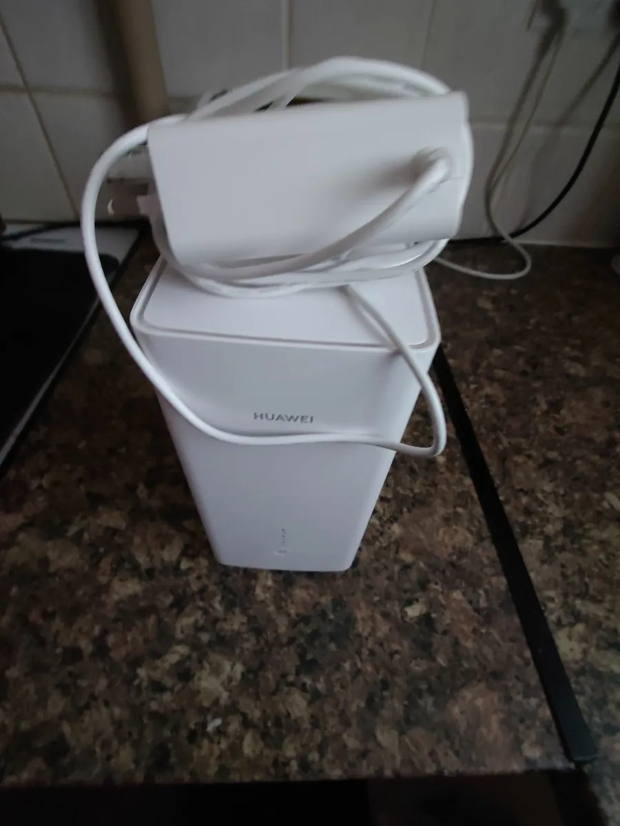 Huawei 4G CPE Pro 2 - Image 3