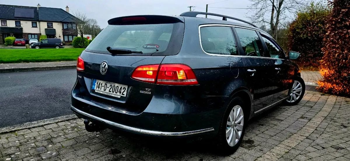 141 vw passat 1.6tdi.bluemotion .estate. - Image 4