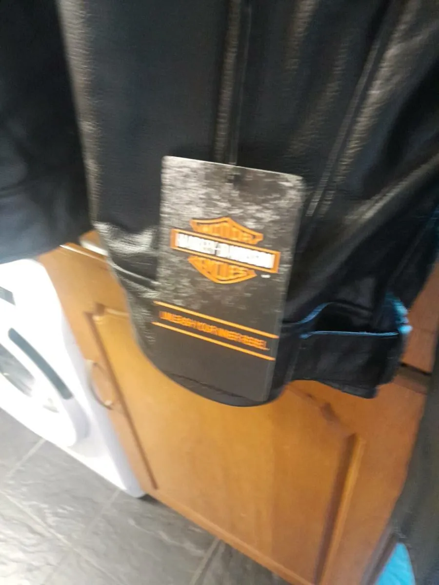 New Harley davidson real leather jacket xxl - Image 4