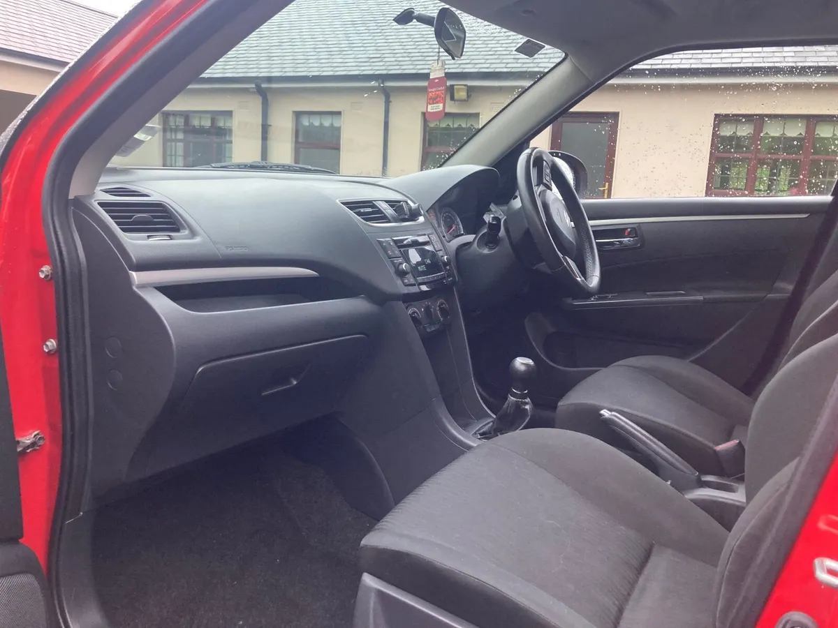 Suzuki Swift 2012 - Image 4