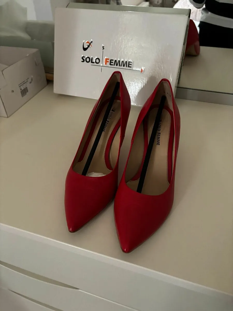 Solo Femme Ladies Red Shoes - Image 3