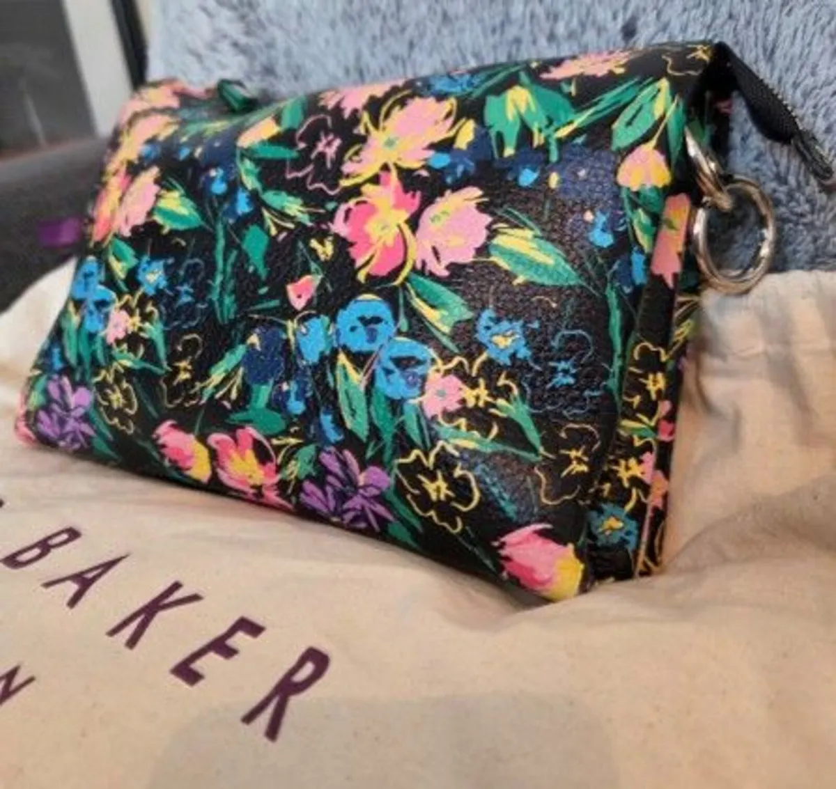 Ted Baker genuine leather floral crossbody bag - Image 2