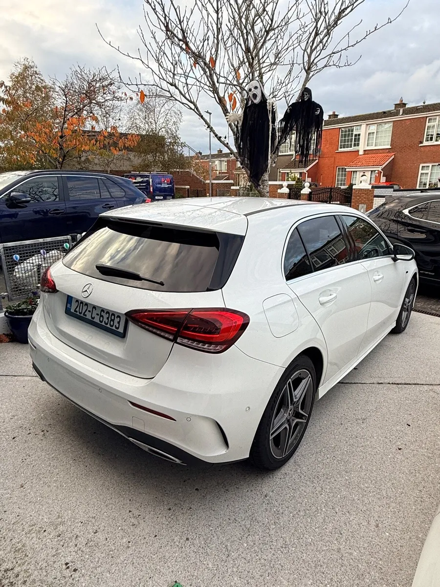 2020 Mercedes A 250e hybrid - Image 3