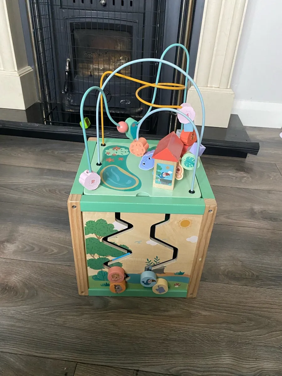 Squirrel Play Wooden 5-in-1 Activity Cube Safari - Image 1