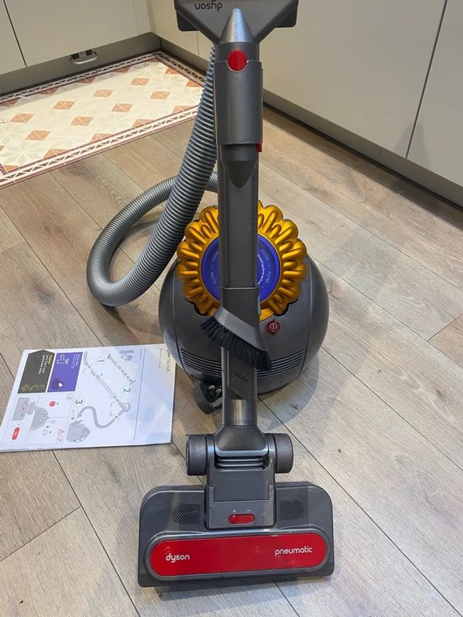 vacuum- Dyson - Image 4