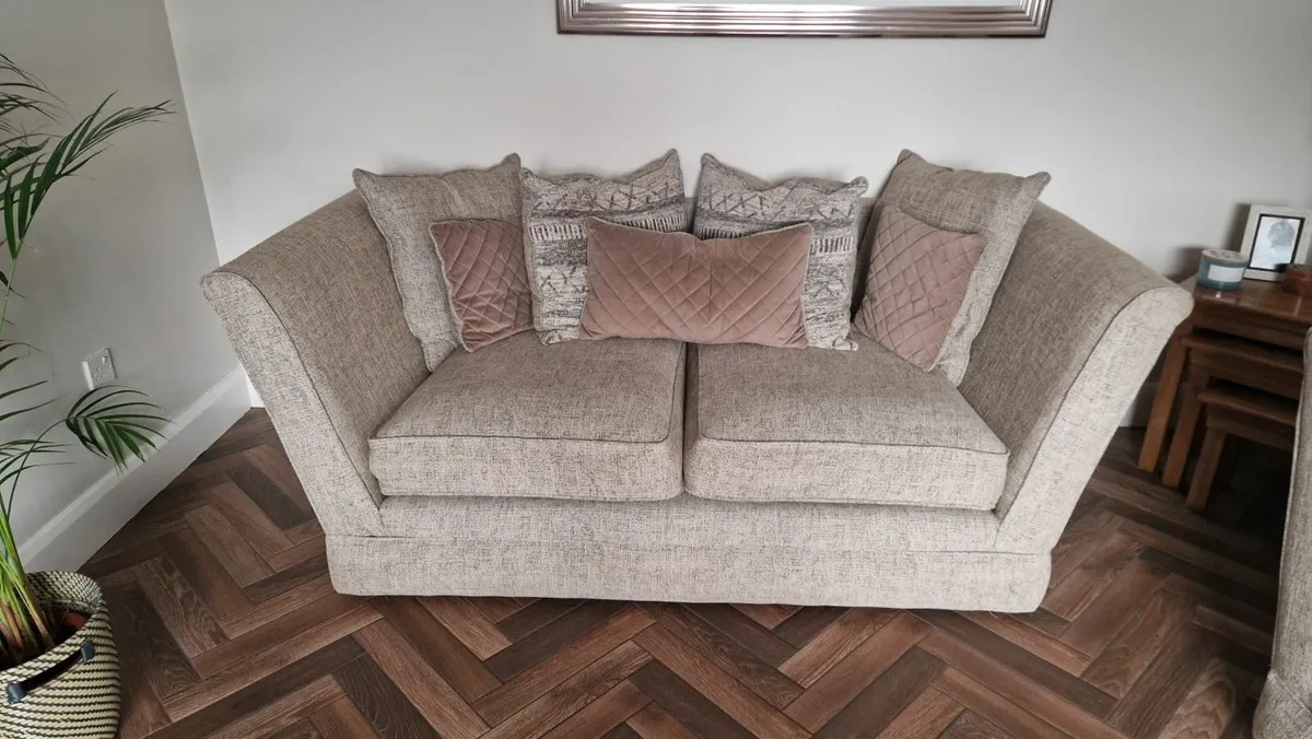 3-2-1 Sofa - Image 2