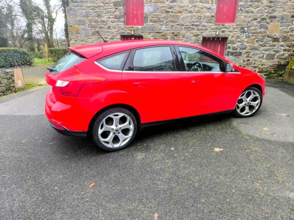 Ford focus - Image 2