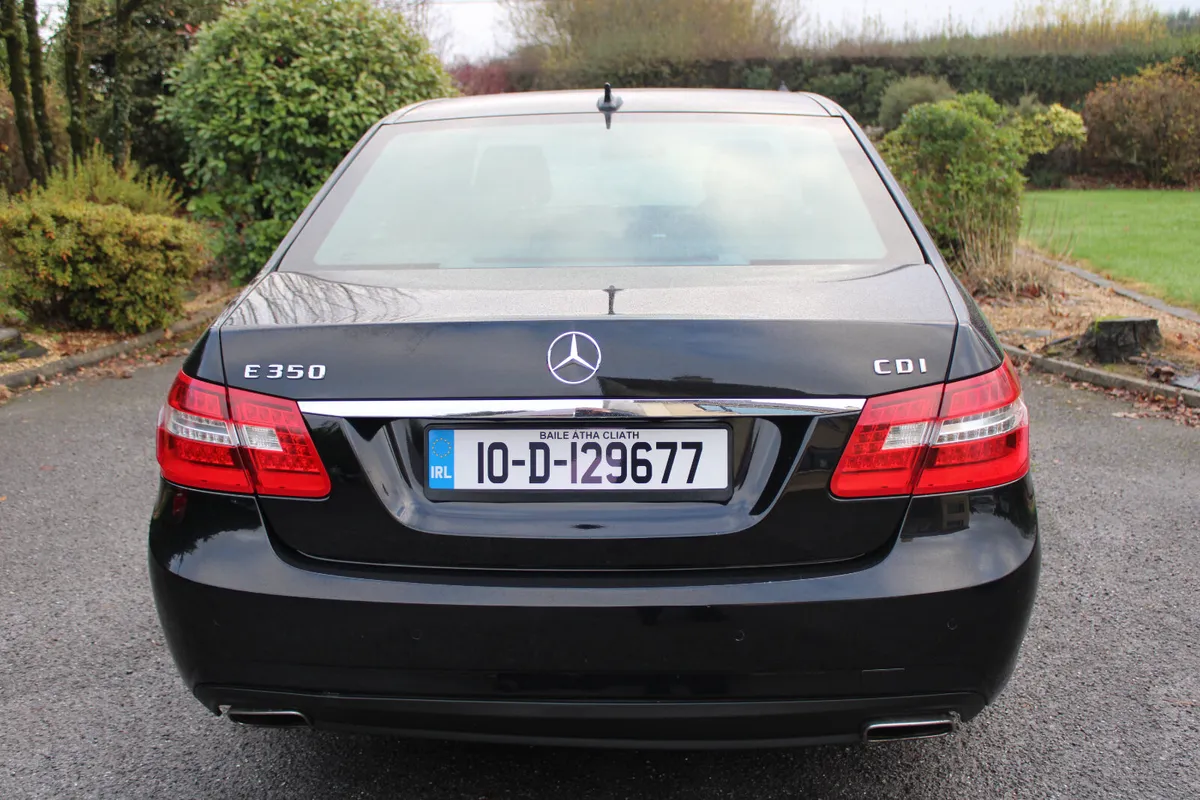 2010 Mercedes-Benz E-350 SPORT 3.0 CDI AUTO. - Image 3