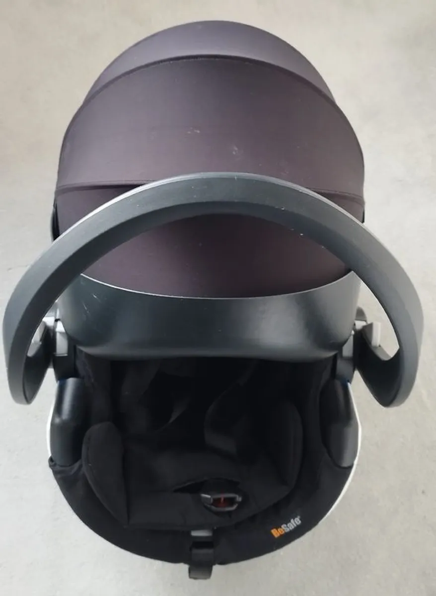 BeSafe Car Seat + ISO Fix Base - Image 4